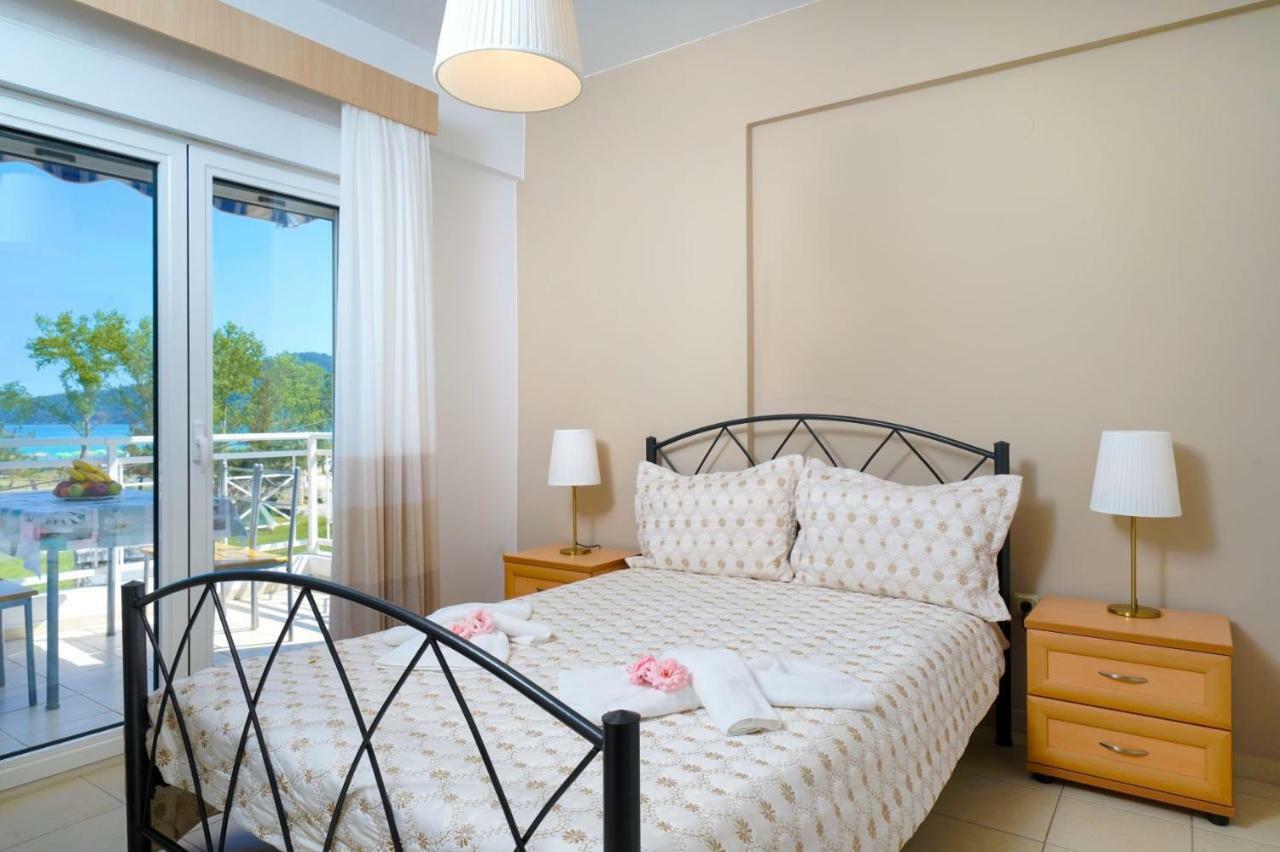 L&K Apartment Golden Beach Chrysi Ammoudia Exterior photo